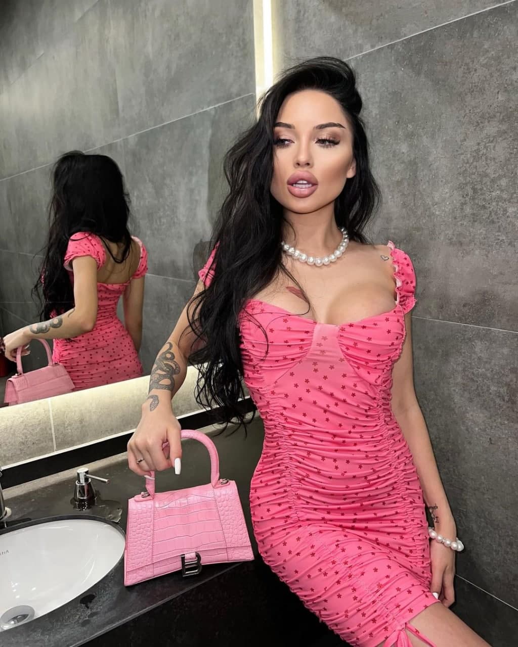 Amy, 23 - VIP Escort in Europe