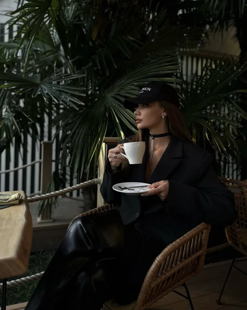 Anne, 22 - VIP Escort in Europe
