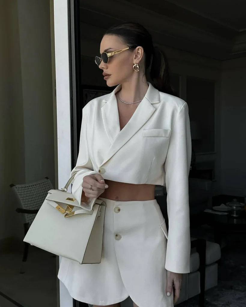 Anne, 22 - VIP Escort in Europe