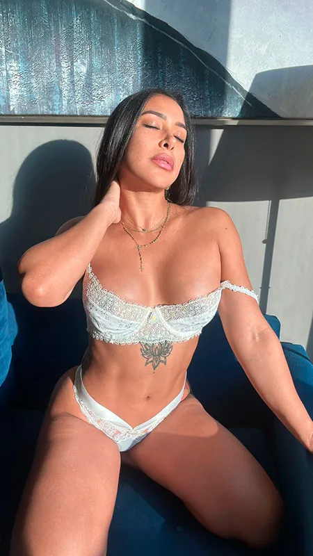 Bonnie, 30 - VIP Escort in Europe