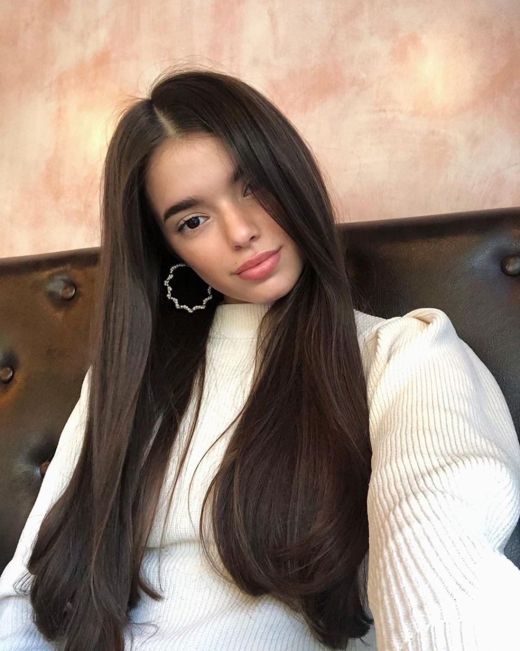 Elsie, 18 - VIP Escort in Europe