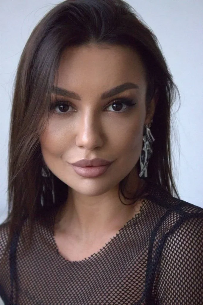 Heather, 24 - VIP Escort in Europe