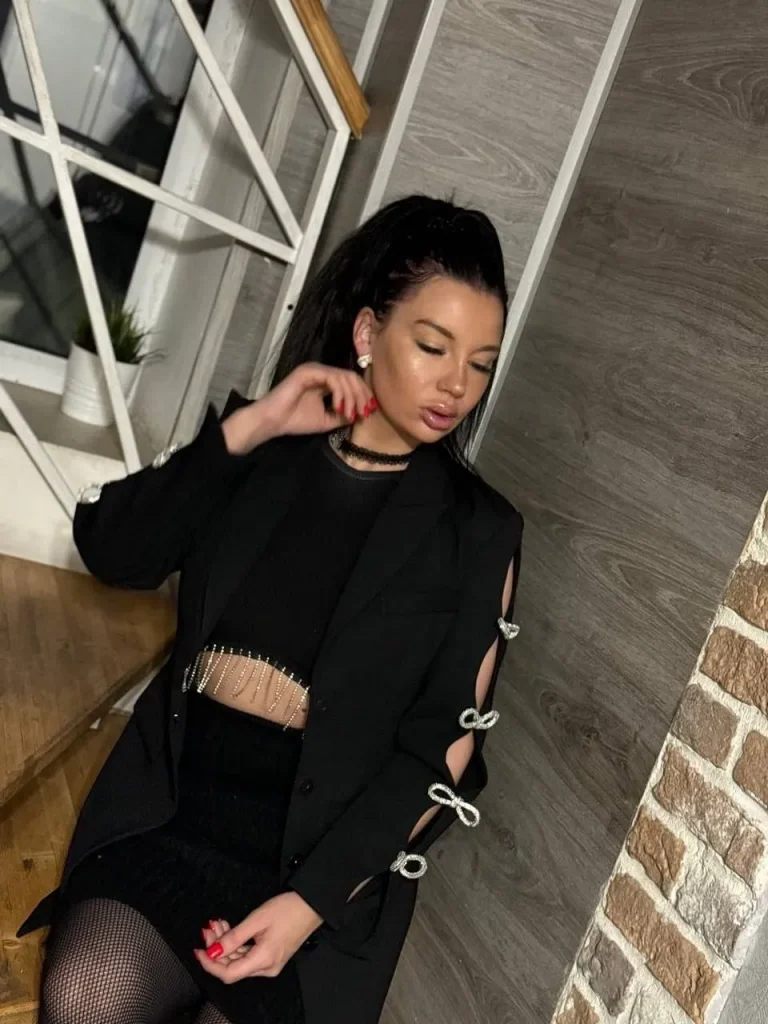Jocelyn, 26 - VIP Escort in Europe