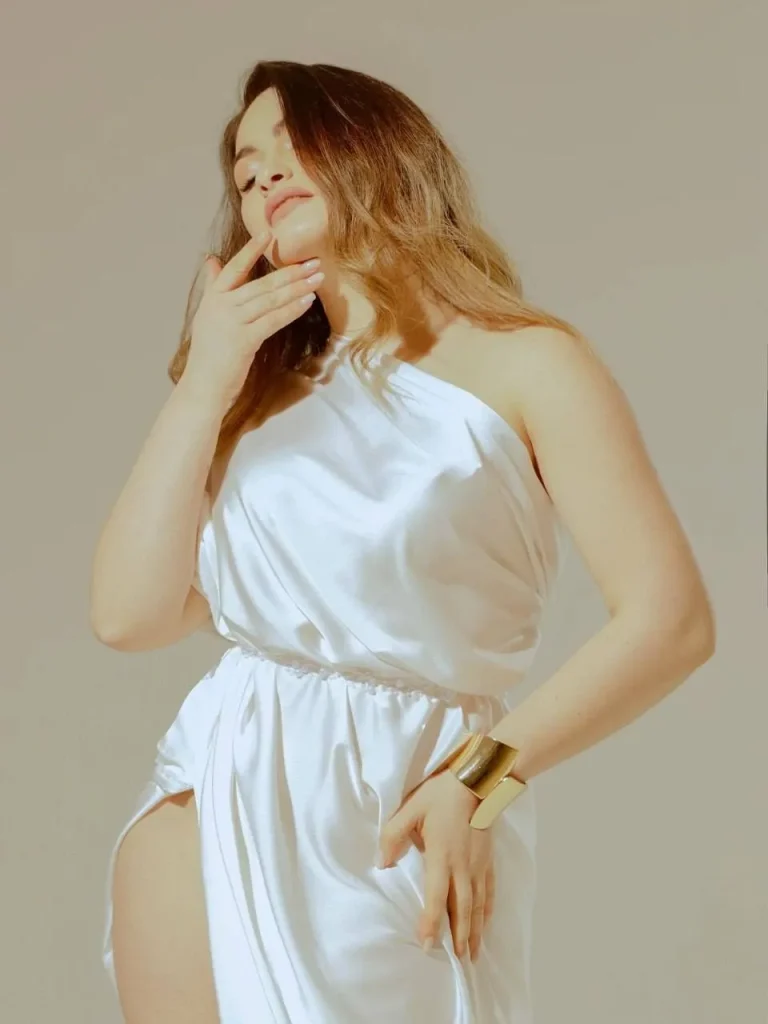Kayla, 20 - VIP Escort in Europe