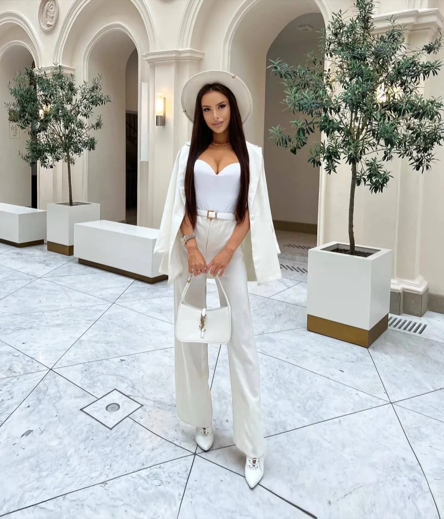 Maria, 25 - VIP Escort in Europe
