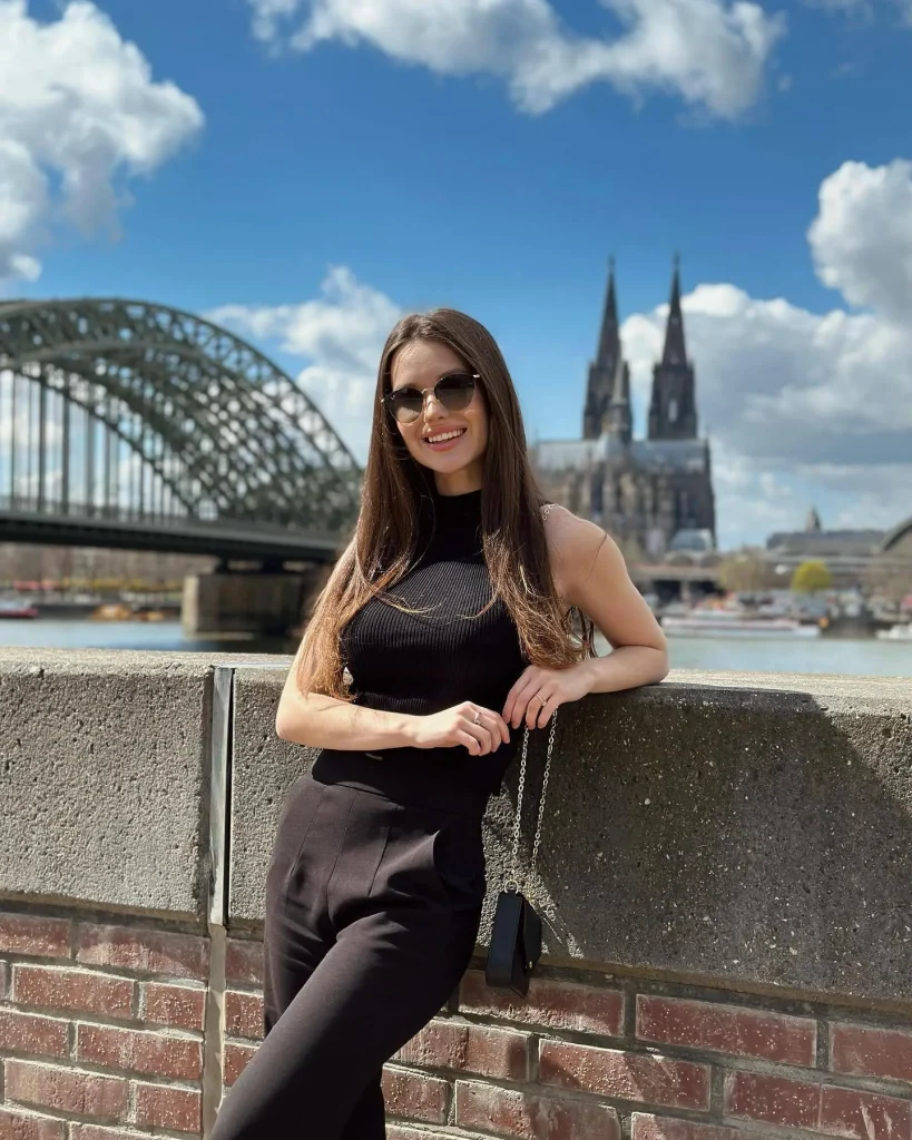 Maya, 22 - VIP Escort in Europe