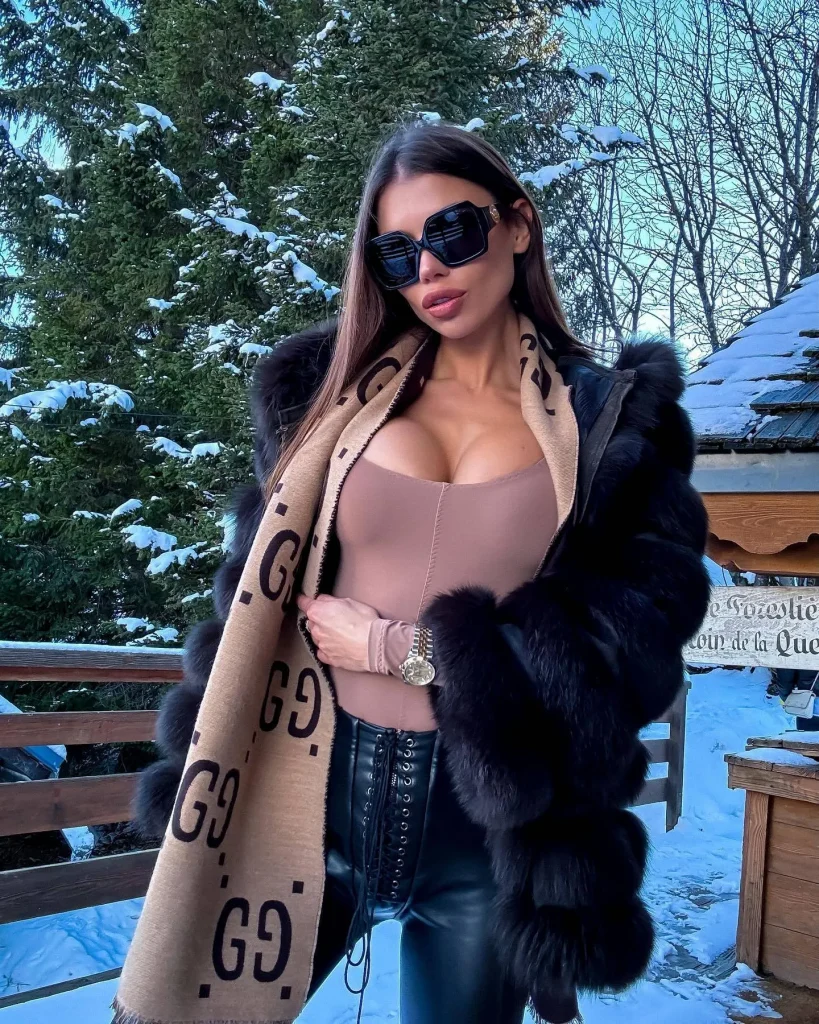 Riley, 26 - VIP Escort in Europe