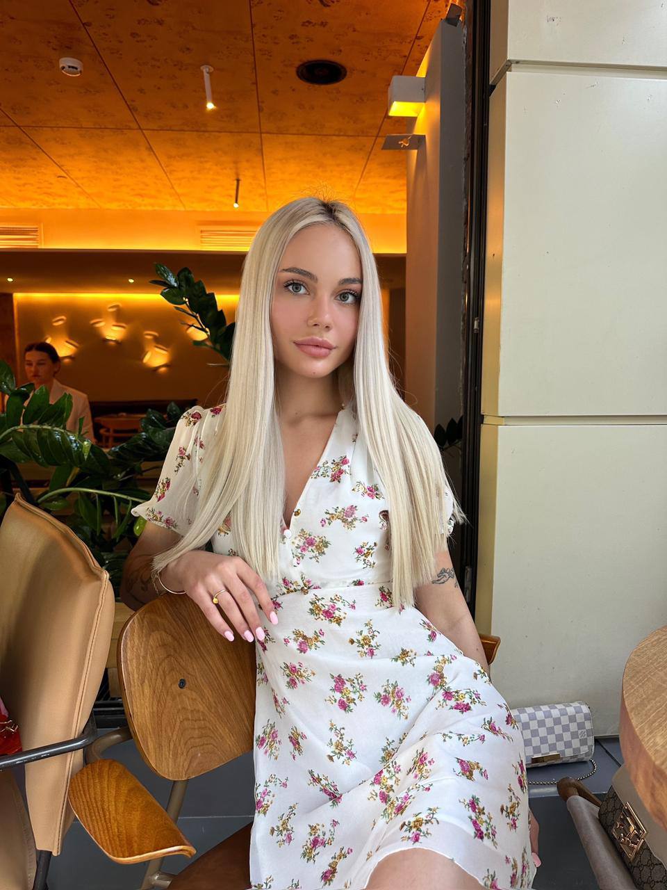 Taylor, 18 - VIP Escort in Europe