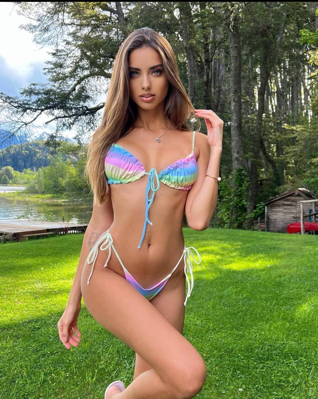 Wendy, 19 - VIP Escort in Europe