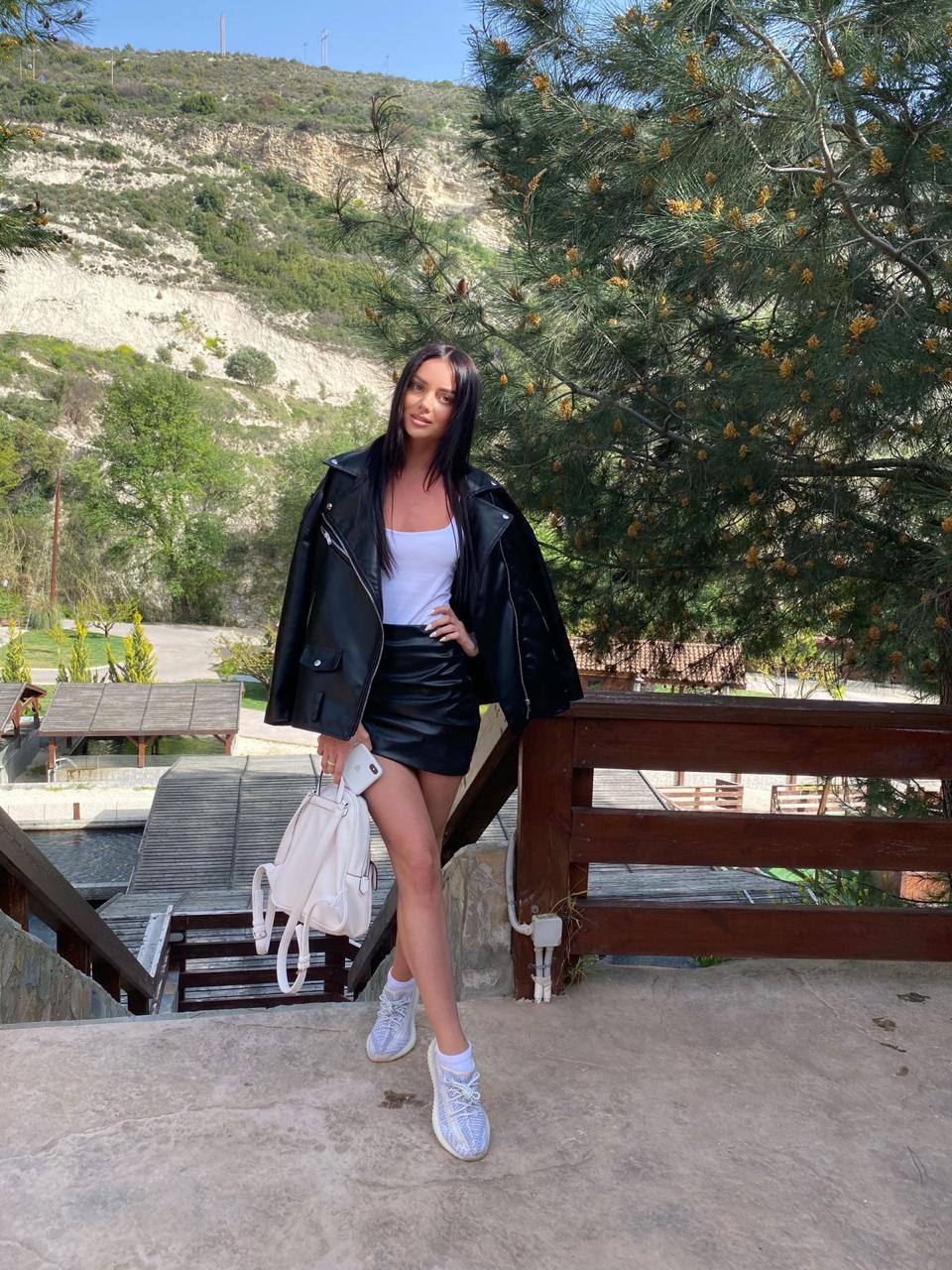 Willow, 22 - VIP Escort in Europe
